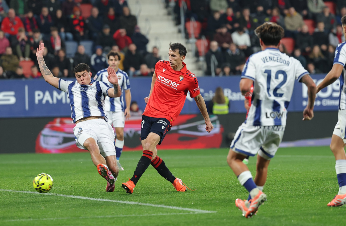 Osasuna vs Levante (03:00 &#8211; 09/12) | Xem lại trận đấu