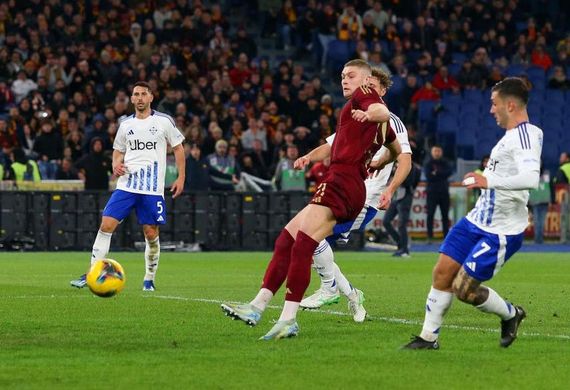 Nhận định soi kèo Roma vs Como lúc 2h45 ngày 16/12/2025
